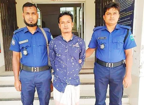 পলাশবাড়ীতে ধর্ষণ চেষ্টা মামলায় গ্রেপ্তার ১