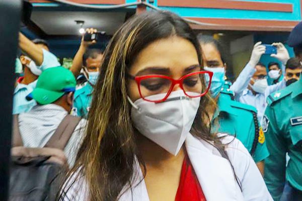 ডা. সাবরিনার দুই এনআইডির বিরুদ্ধে ১২ ডিসেম্বর প্রতিবেদন