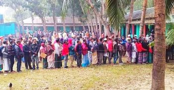 পলাশবাড়ী পৌর নির্বাচন; সুষ্ঠু ও শান্তিপূর্ণভাবে চলছে ভোট গ্রহণ