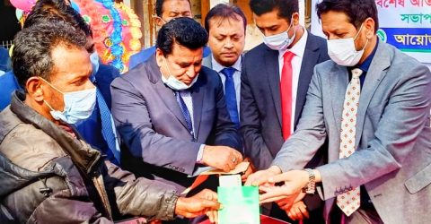 কালীগঞ্জে অপ্রধান শস্য উৎপাদনকারীদের মাঝে ঋণ বিতরণ