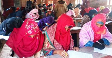 ব্যতিক্রমী উদ্যোগ নিলেন পলাশবাড়ীর ইঞ্জিনিয়ার আবু জাহিদ