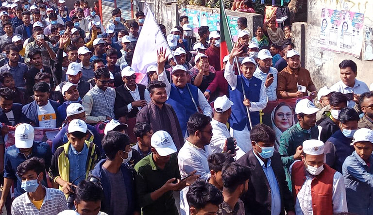 নৌকাকে বিজয় করতে ছাত্রলীগ বড় ভূমিকা রাখবে; মেহের আফরোজ চুমকি এমপি