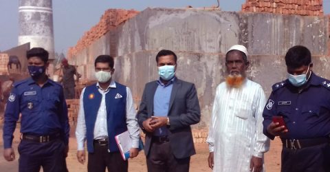 গোবিন্দগঞ্জে ইটভাটায় বিএসটিআইয়ের অভিযান