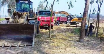 গোবিন্দগঞ্জে অবৈধভাবে বালু উত্তোলনকারীদের জরিমানা