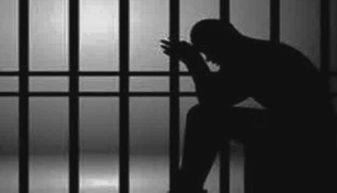 শ্যালিকার সঙ্গে প্রেম; শ্রীঘরে দুলাভাই