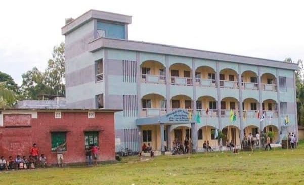 ফিরে দেখা বাতিঘর, গোবিন্দগঞ্জ সরকারি উচ্চ বিদ্যালয়