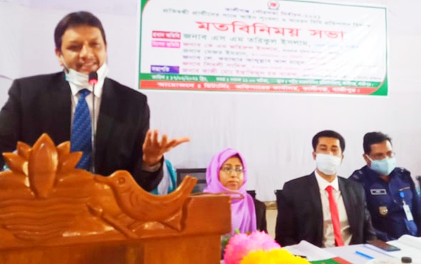 কালীগঞ্জ পৌর নির্বাচনের প্রতিদ্বন্দ্বী প্রার্থীদের সাথে মতবিনিময় সভা