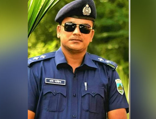 নারী নির্যাতন মামলায় কারাগারে পুলিশ