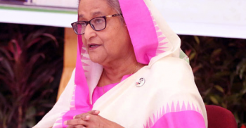 সবাই খুব আগ্রহ ভরে টিকা নিচ্ছেন; প্রধানমন্ত্রী