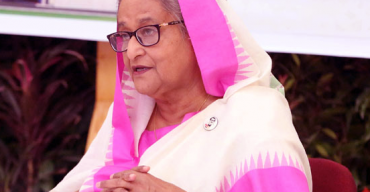 সবাই খুব আগ্রহ ভরে টিকা নিচ্ছেন; প্রধানমন্ত্রী