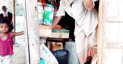 রামপালে ইউপি সদস‍্যের বিরুদ্ধে ভিজিডির চাল আত্মসাতের অভিযোগ