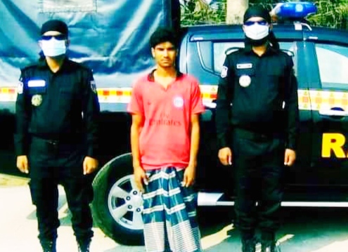 মোল্লাহাটে ইয়াবা সহ আটক ১