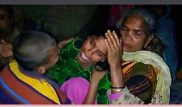 সুন্দরগঞ্জে সড়ক সংস্কারের গর্তের মাটি চাপায় দুই ভাইসহ তিন শিশু নিহত