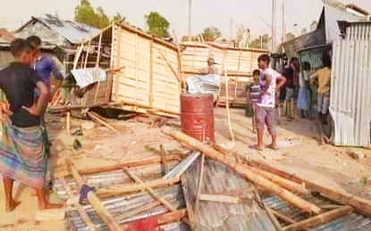 গাইবান্ধায় কালবৈশাখীর তাণ্ডবে প্রাণ গেল ৫ জনের