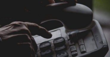 ফোনে আড়িপাতা, কল রেকর্ড ফাঁস করা শাস্তিযোগ্য অপরাধ