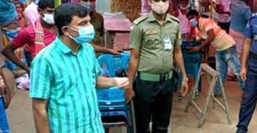 লকডাউনে কুড়িগ্রামে বিয়ের আয়োজন করায় কনের বাবাকে জরিমানা