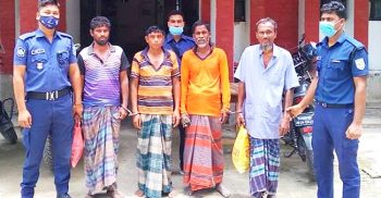 গোবিন্দগঞ্জে চার জুয়াড়ী আটক
