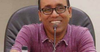 সুন্দর হাসি আপনাকে দেয় মানসিক চাপ ও শারীরিক চাপ থেকে মুক্তি