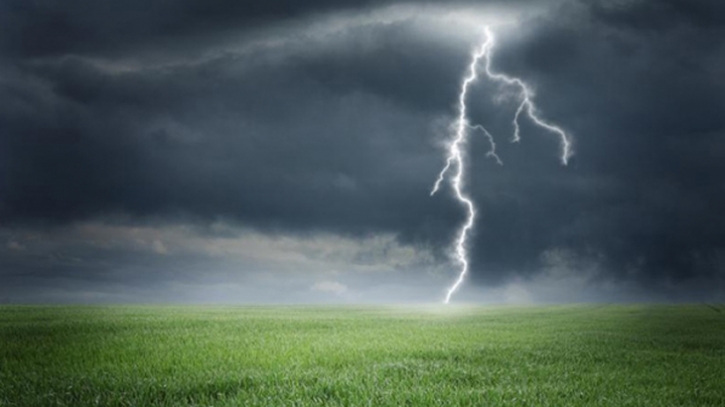 ধামইরহাটে বজ্রপাতে এক মেয়েসহ তিনজনের মৃত্যু