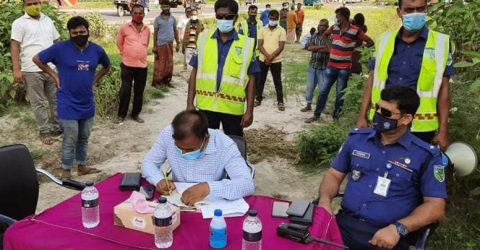 গোবিন্দগঞ্জে ভ্রাম্যমাণ আদালতে যাত্রীবাহী ১৮টি বাসের জরিমানা