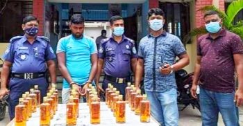 গাইবান্ধায় ৩০ বোতল মদসহ মাদক ব্যবসায়ী গ্রেপ্তার