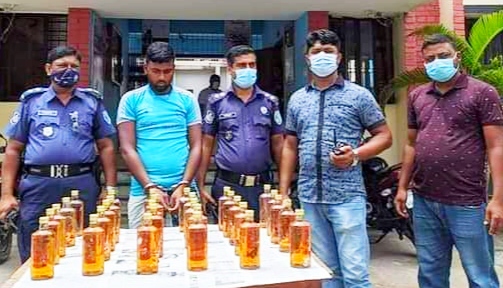 গাইবান্ধায় ৩০ বোতল মদসহ মাদক ব্যবসায়ী গ্রেপ্তার
