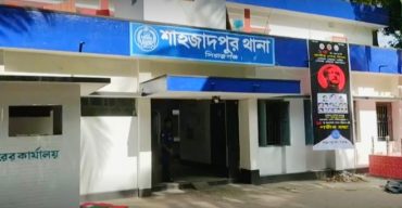 শাহজাদপুরের পড়কোলায় দুই ট্রাকের মুখোমুখি সংঘর্ষে নিহত ১