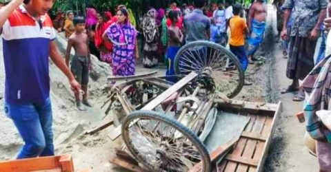 কালীগঞ্জে সড়ক দুর্ঘটনায় নিহত ২