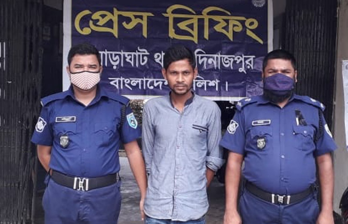 ঘোড়াঘাটে ইয়াবা সহ আটক ১