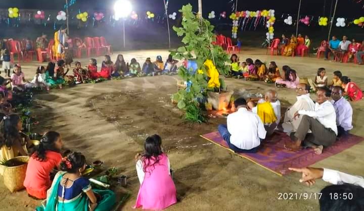 আদিবাসী তথ্য- কারাম উৎসব বা ডাল উৎসব