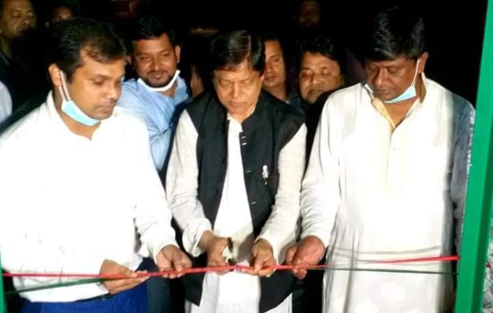 গোবিন্দগঞ্জে অফিসার্স ক্লাবের নান্দনিক টেনিস কোর্টের উদ্বোধন