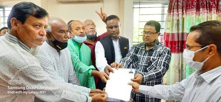 পলাশবাড়ীতে আওয়ামীলীগ দলীয় প্রার্থীদের মনোনয়নপত্র দাখিল