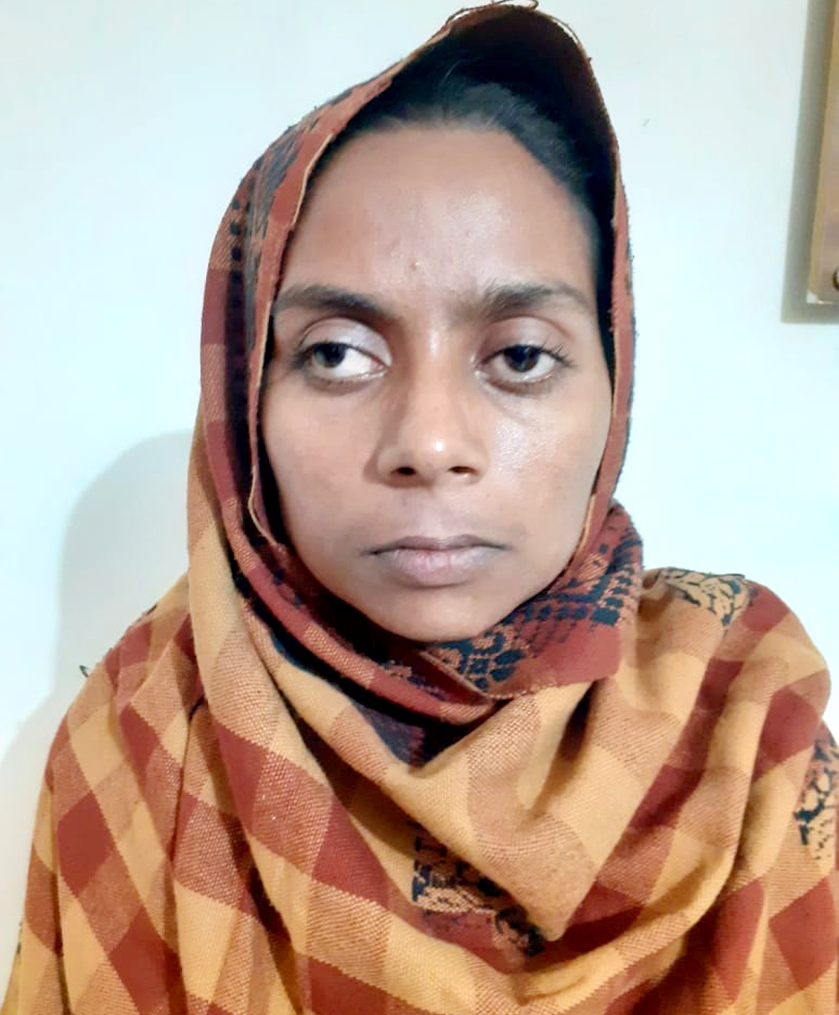 ঘোড়াঘাটে নানা বিয়ে করতে রাজী না হওয়ায় নাতীকে অপহরণ; এক নারী গ্রেপ্তার