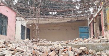 পলাশবাড়ীতে দরপত্র ছাড়া স্কুল কক্ষ ভেঙে ফেলার খবর প্রকাশের পর মামলার নির্দেশ