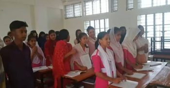 স্কুল বন্ধ থাকলেও বন্ধ হয়নি কোচিং