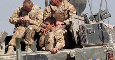 ইউক্রেন থেকে সেনা সরিয়ে নিচ্ছে ব্রিটেন