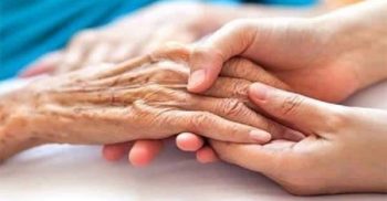 মায়ের সেবা না করায় স্ত্রীদের তালাক দিলেন ৩ ভাই