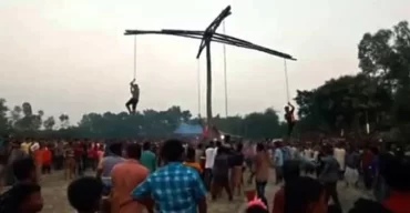 হাজারও মানুষের পদচারণায় মুখর দিনাজপুরের চড়ক পূজা ও মেলা