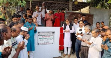 গোবিন্দগঞ্জে বিভিন্ন উন্নয়ন কাজের উদ্বোধন 