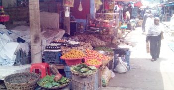 দোকানীদের দখলে হবিগঞ্জের বাহুবল সদরস্থ ভিতর বাজার, ভোগান্তিতে পথচারী