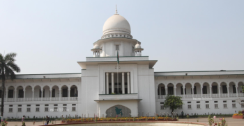 একজন লুঙ্গি পরা গ্রাহককেও স্যার বলতে হবে; ব্যাংক কর্মকর্তাকে হাইকোর্ট