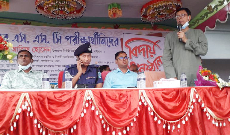 গোবিন্দগঞ্জে এসএসসি পরীক্ষার্থীদের বিদায়