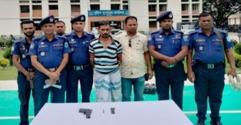 গাইবান্ধায় আগ্নেয়াস্ত্র সহ ডাকাত গ্রেপ্তার