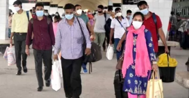 কাজে ফিরতে শুরু করেছেন কর্মজীবীরা