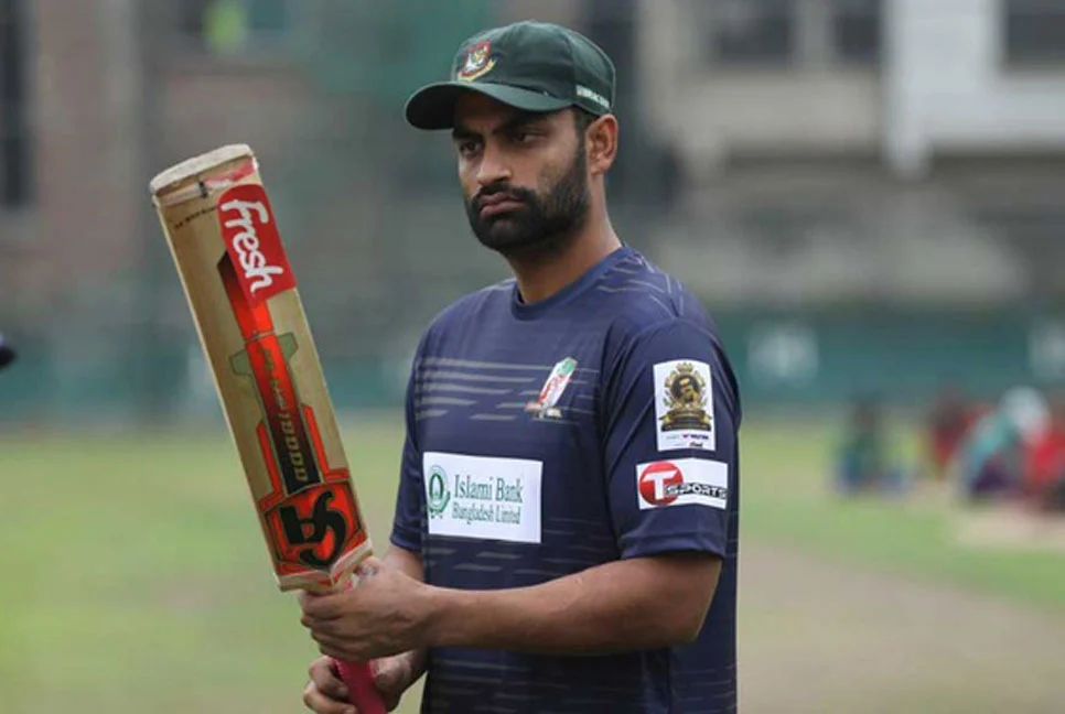 দেশের প্রথম ব্যাটার হিসেবে তামিমের ছক্কার সেঞ্চুরি