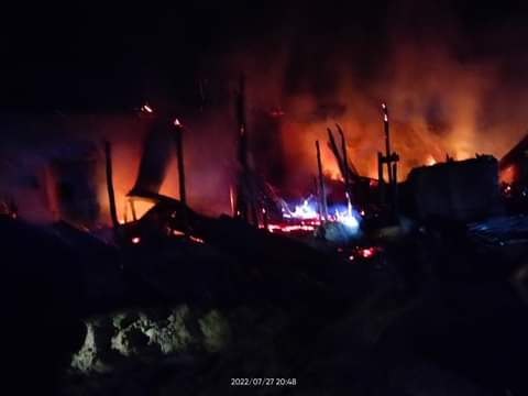 বাহুবলে অগ্নিকাণ্ডে ৫টি বসত ঘর পুড়ে ছাই