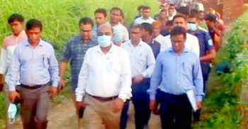 আশ্রয়ণ প্রকল্পের গৃহসহ বিভিন্ন উন্নয়ন কাজ পরিদর্শন করলেন অতিরিক্ত সচিব