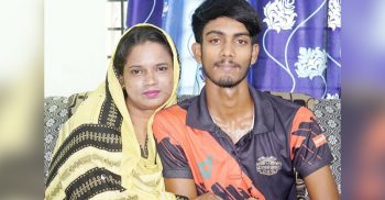 ফেসবুকে প্রেম, ৪০ বছরের শিক্ষিকাকে বিয়ে করলেন কলেজছাত্র