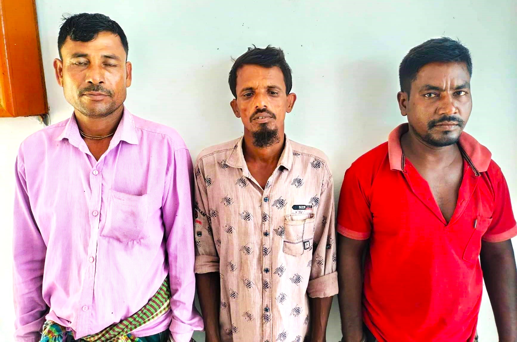 লাখাইয়ে পুলিশের অভিযানে ওয়ারেন্টভুক্ত আসামীসহ গ্রেপ্তার ৩