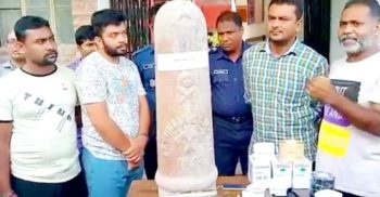 পাইকগাছায় সীমানা পিলার সহ প্রতারক চক্রের ৫ সদস্য আটক,প্রাইভেটকার- মটর সাইকেল জব্দ